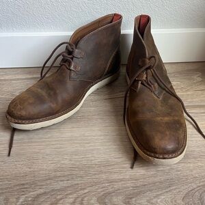 Clark’s Eastridge Mid Chukka Boot Beeswax Leather